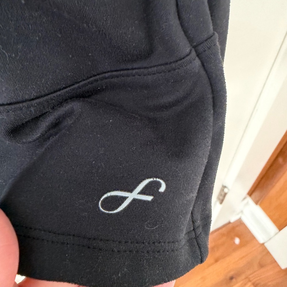Freely Athletic Jacket Size M Black Full Zip Mock Neck Thumbhole Pockets - Picture 3 of 6